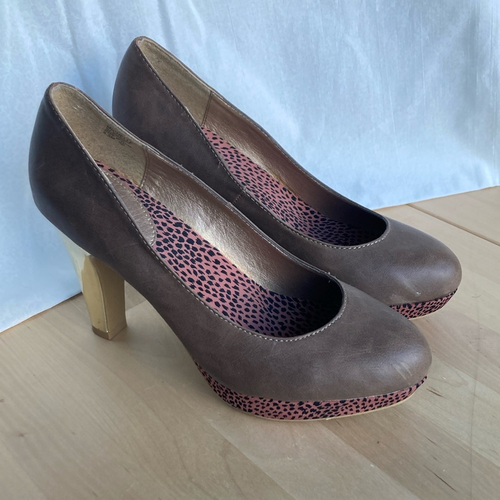 Jellypop Women's Michelle Platform Pump size 8.5